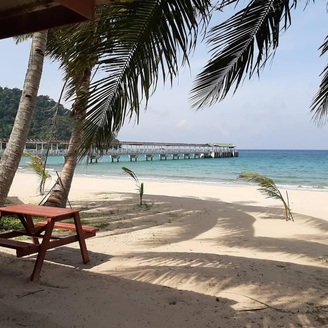 Permai Chalet Tioman Kampong Juara Exterior photo