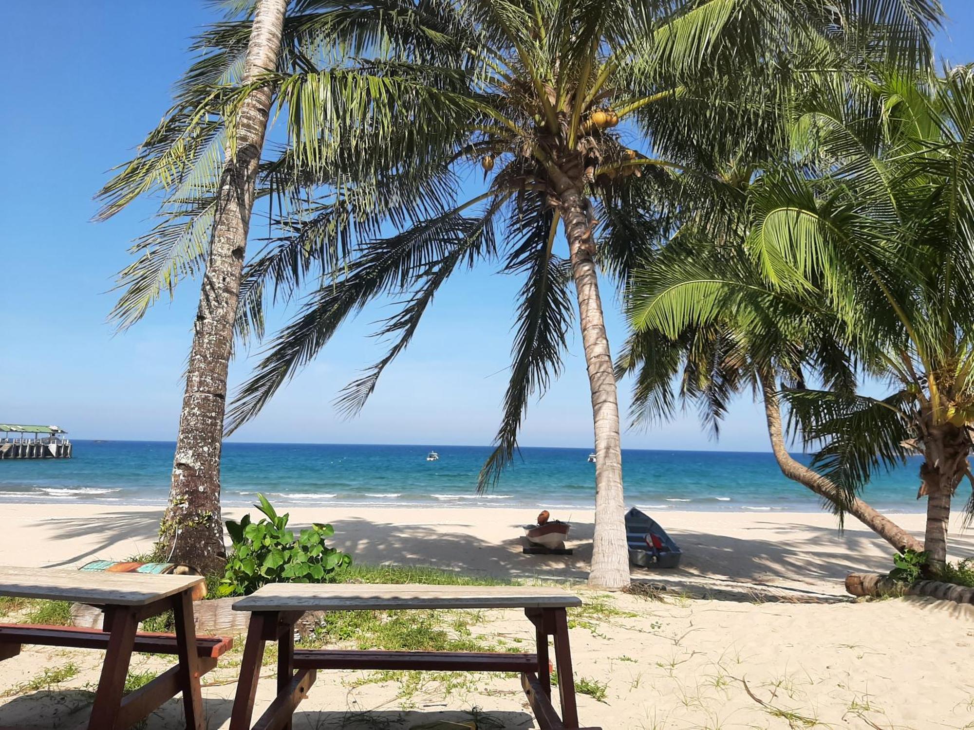 Permai Chalet Tioman Kampong Juara Exterior photo